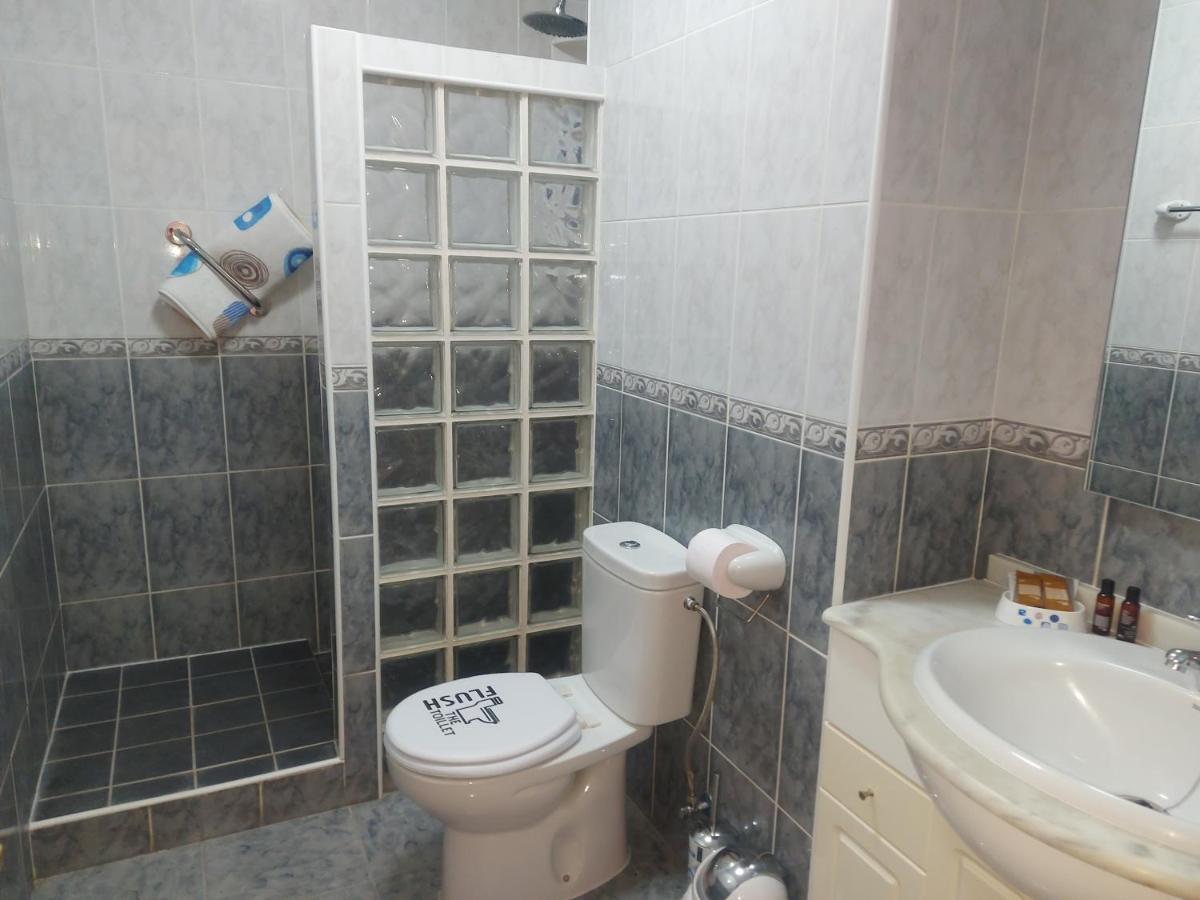 Under The Lime, Beautiful Apartment Los Cristianos Лос Кристианос Екстериор снимка